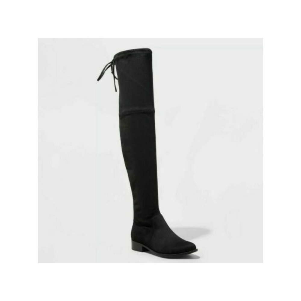 Target 🎯 A new day , Tall black Memory foam boots 👢